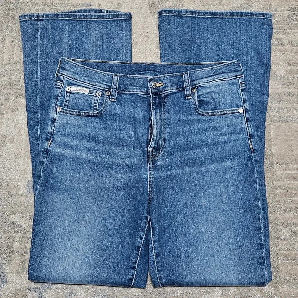 Calvin Klein Jeans womens 31